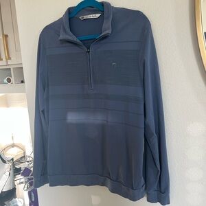 Travis Mathew Shirt Men’s Size Blue Quarter zip Pullover Shirt Long sleeve